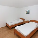 Laguna 2 Apartman Bol