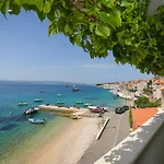 Apartman Laguna 2 *
