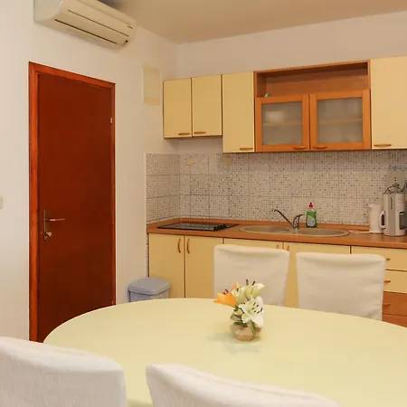 Apartment Laguna 2